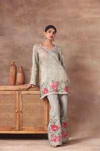 The Sage Green Vintage Rose Set Arzoo Essentials