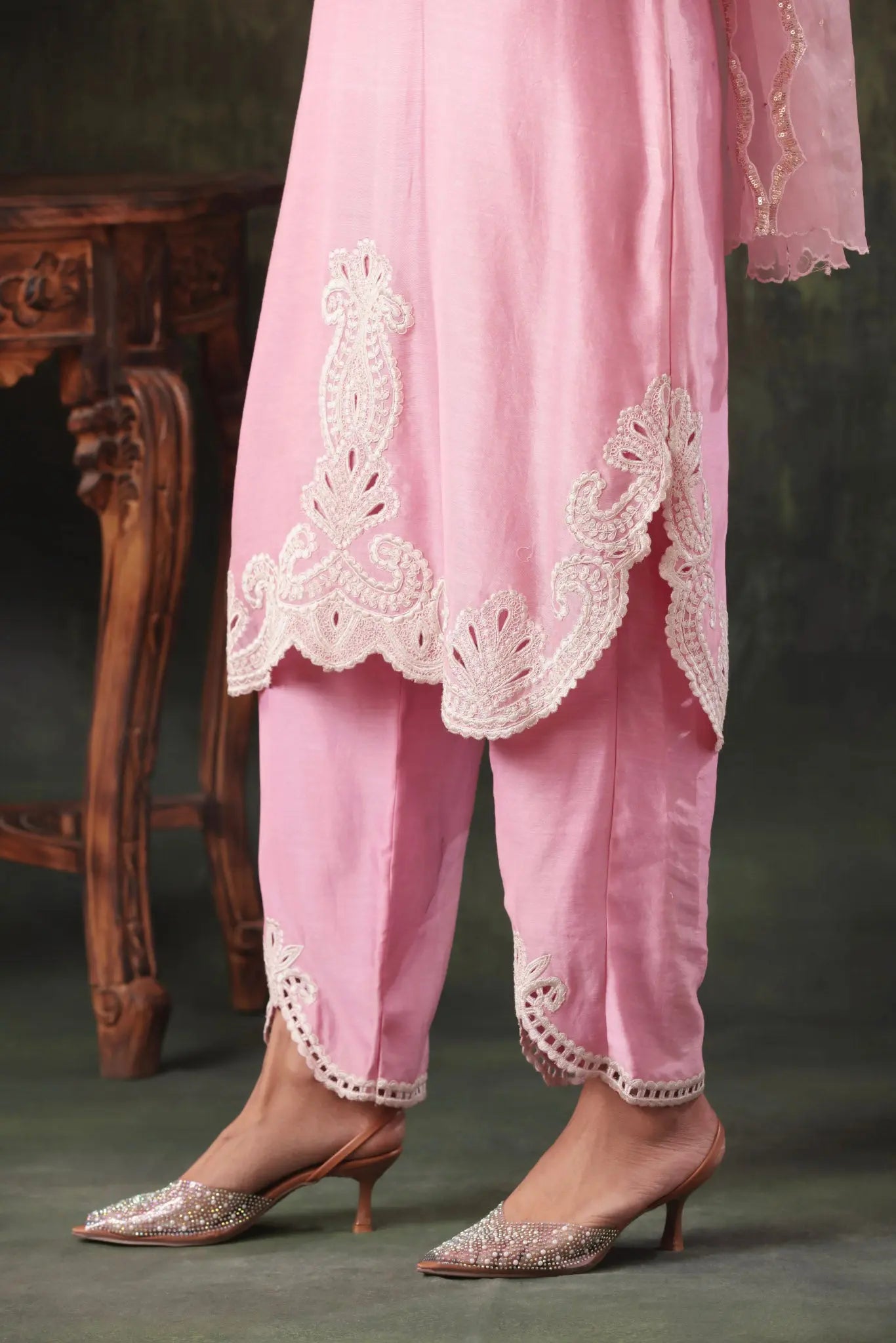 The Blush Pink Bishop Sleeve Set Arzoo Essentials