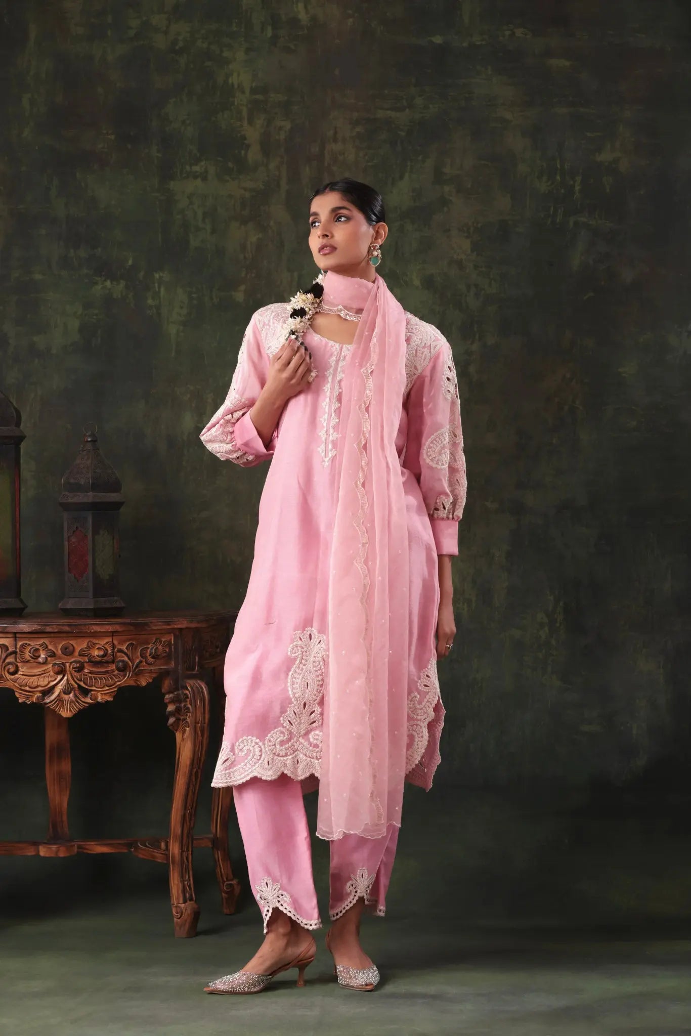 The Blush Pink Bishop Sleeve Set Arzoo Essentials