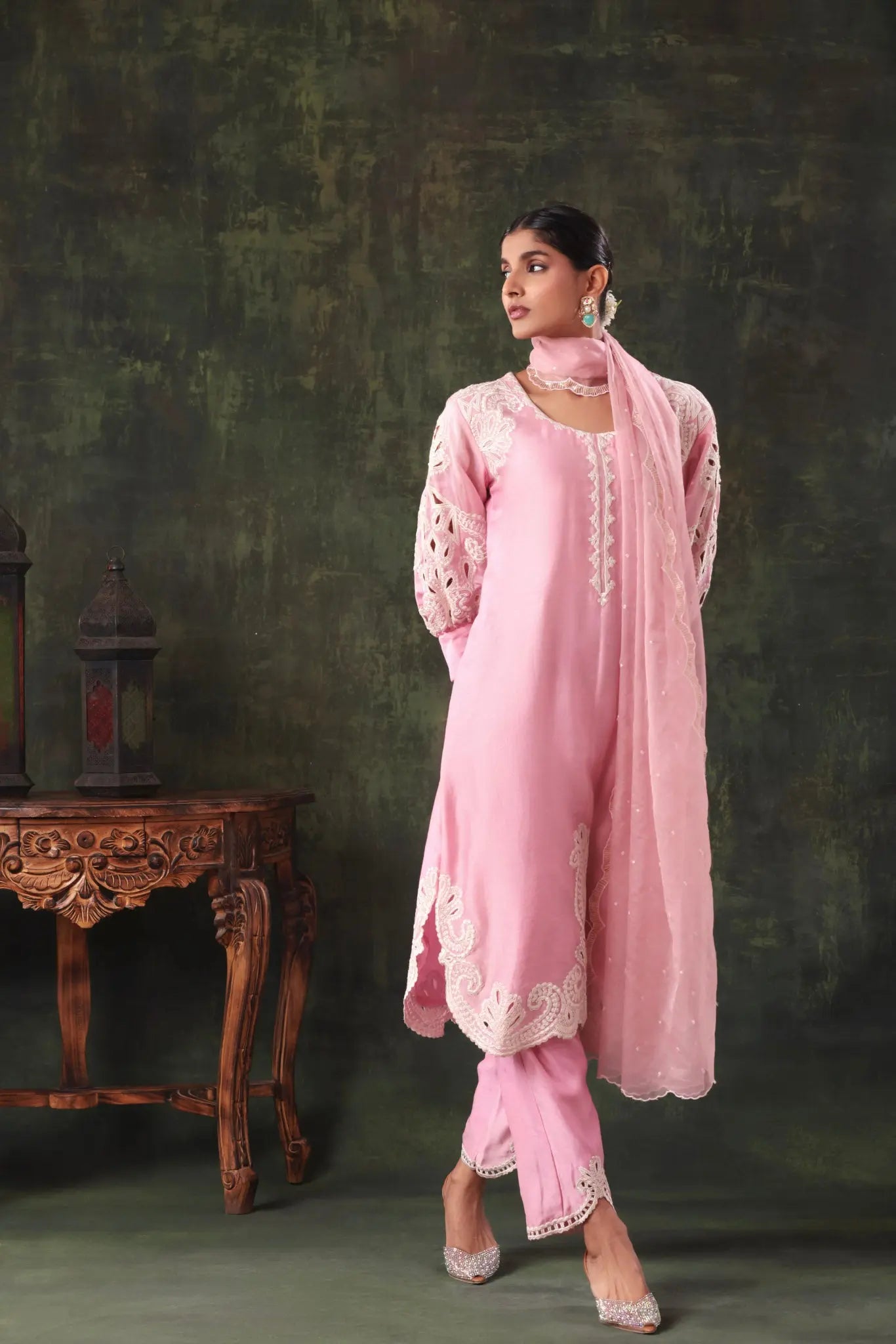 The Blush Pink Bishop Sleeve Set Arzoo Essentials