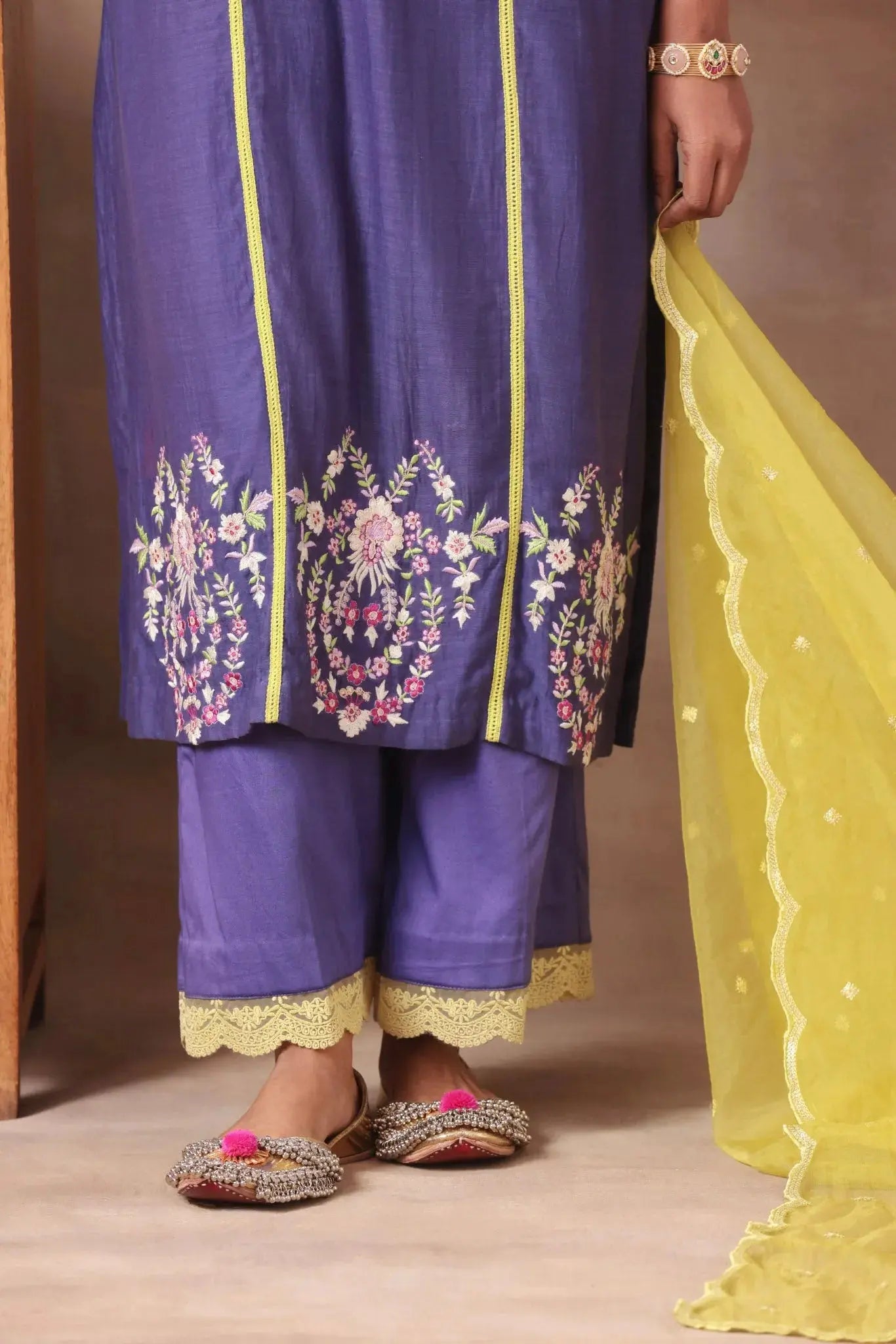 The Violet Lime Contrast Set Arzoo Essentials