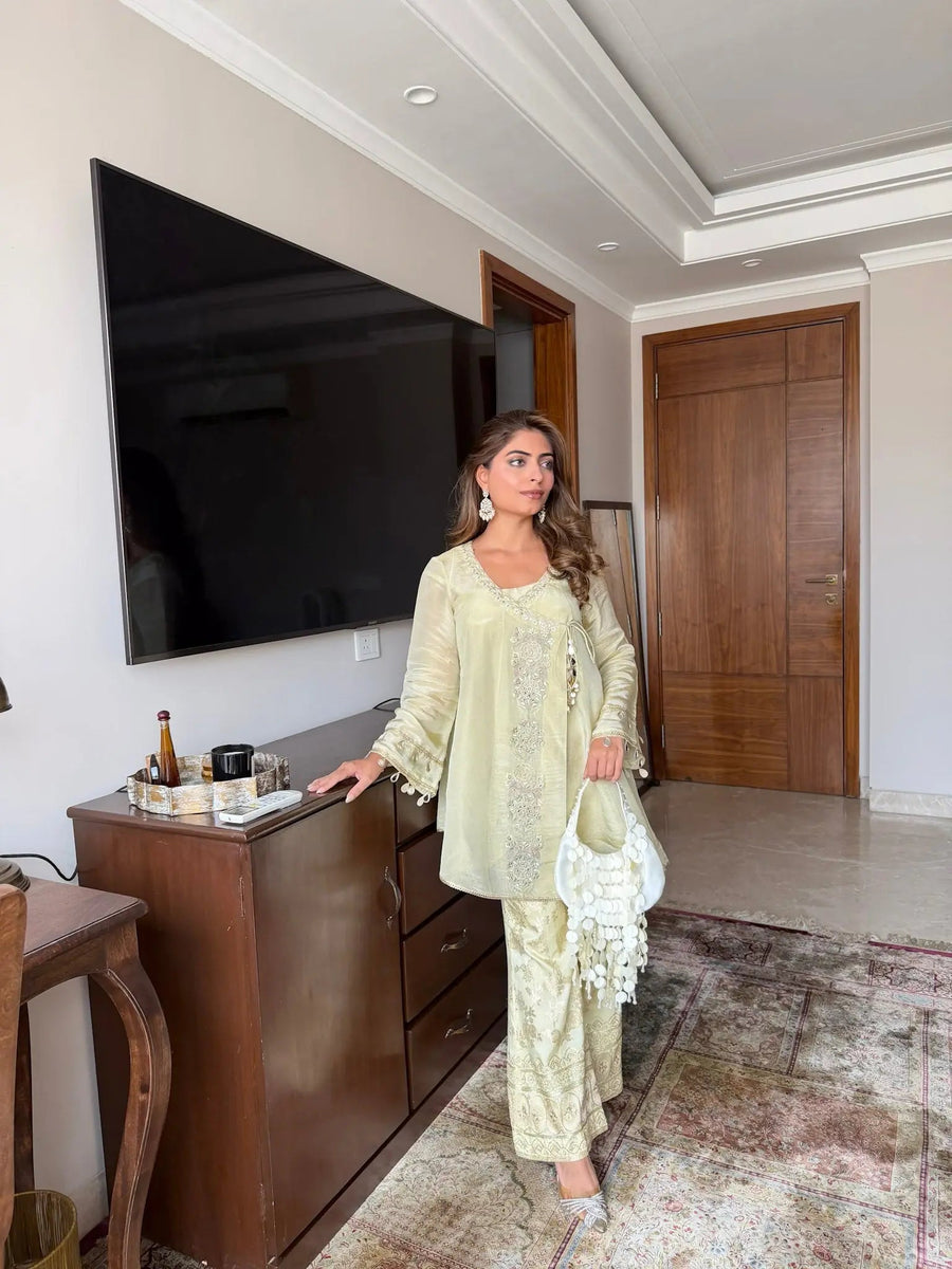 Noor Pistachio Embroidered Co-ord Set - Image 5