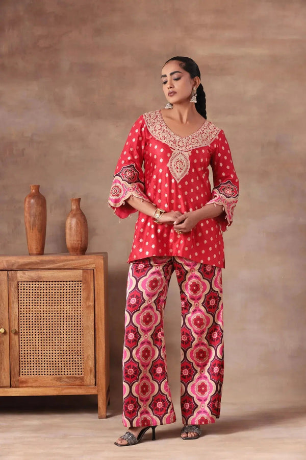 Scarlet Bloom Geometric Set - Arzoo Essentials