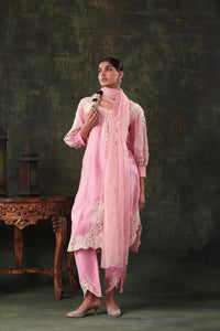 The Blush Pink Bishop Sleeve Set - Arzoo Essentials
