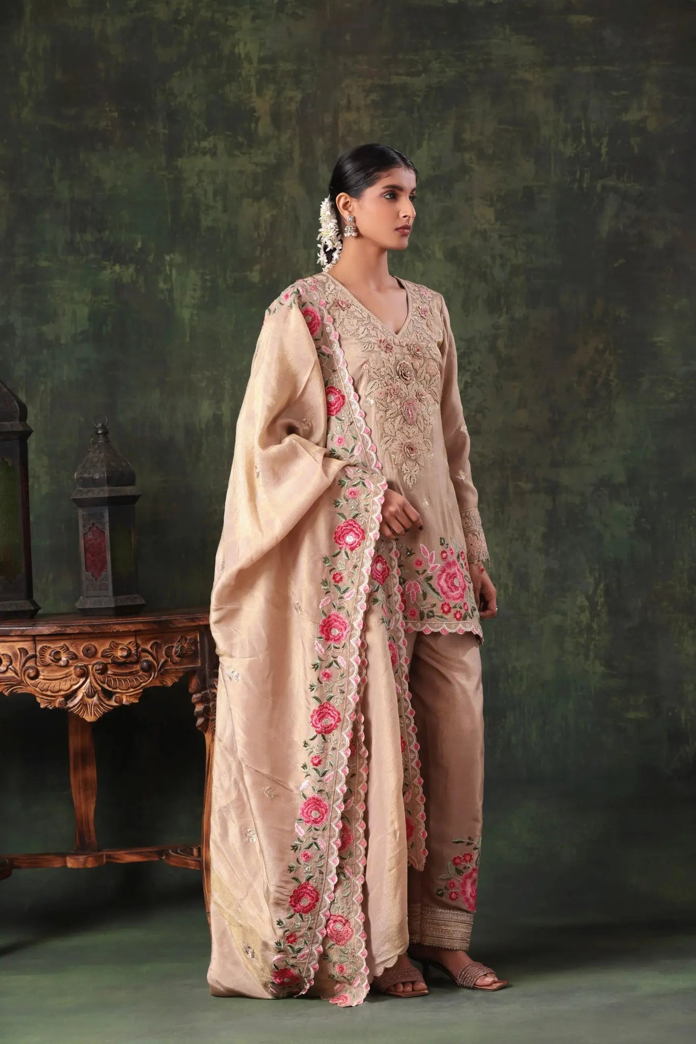 The Champagne Rose Scalloped Set - Arzoo Essentials