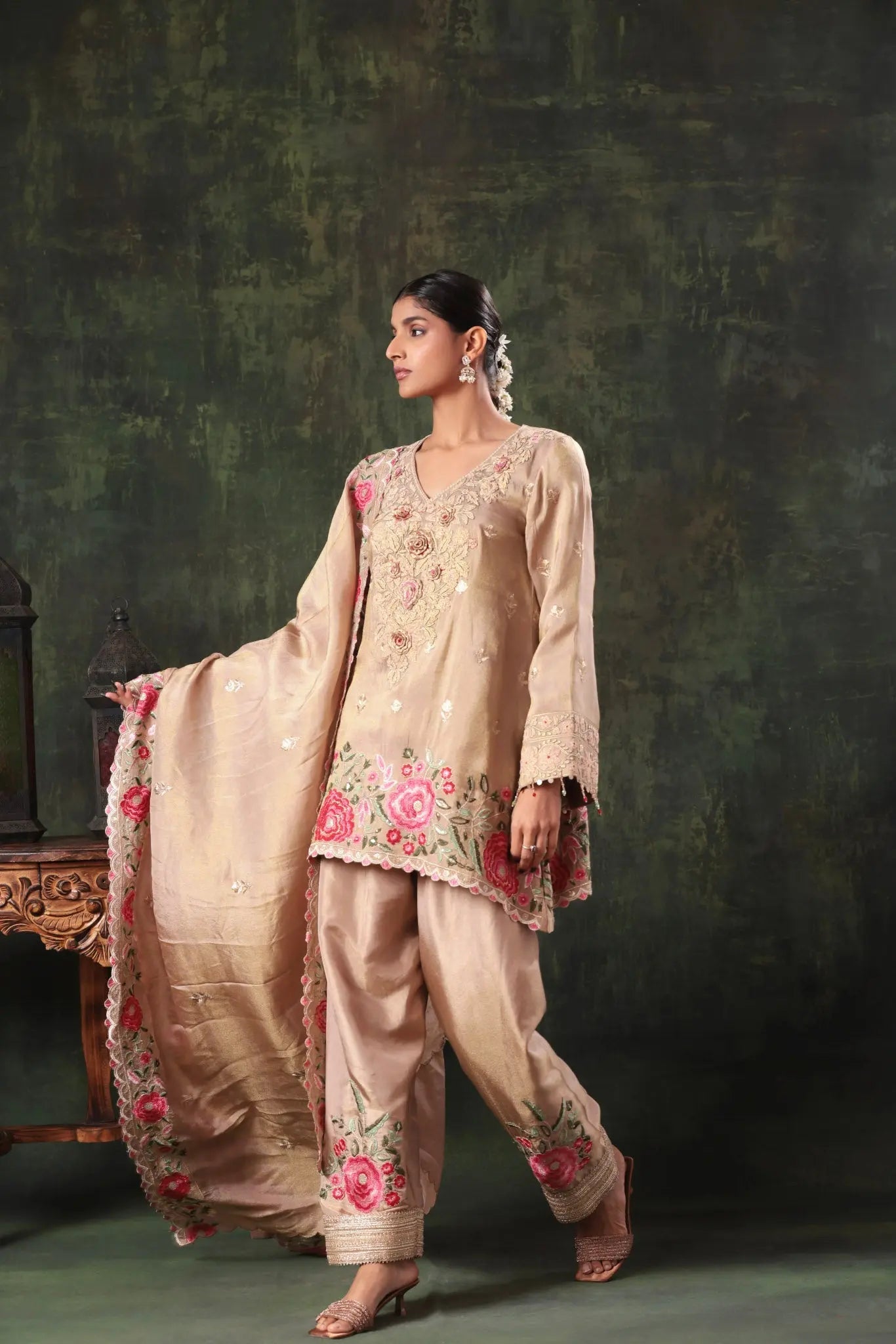 The Champagne Rose Scalloped Set - Arzoo Essentials