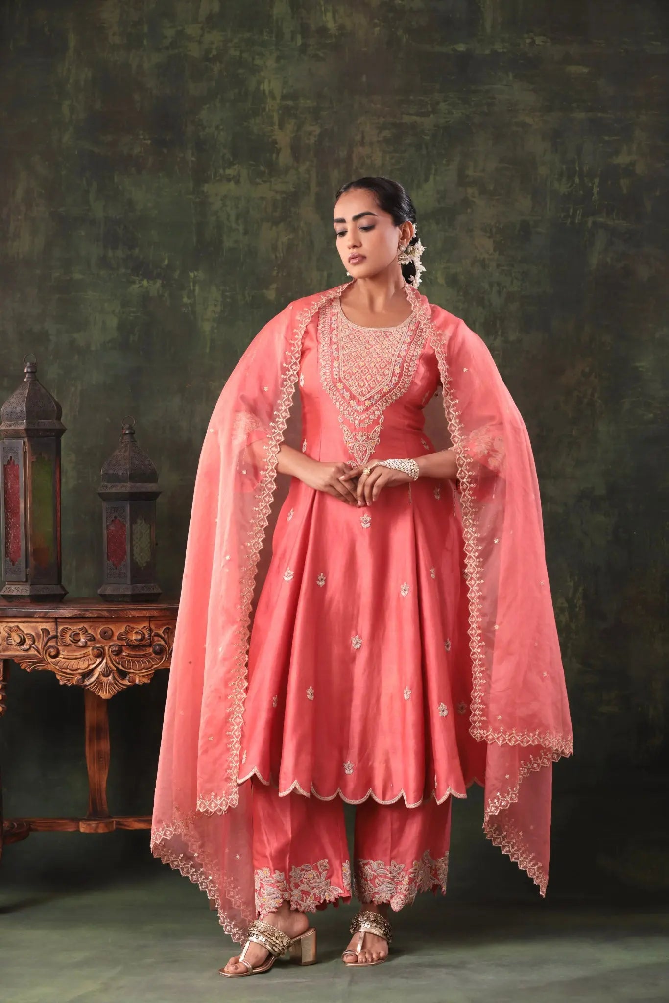 The Coral Pink Scallop Yoke Set - Arzoo Essentials