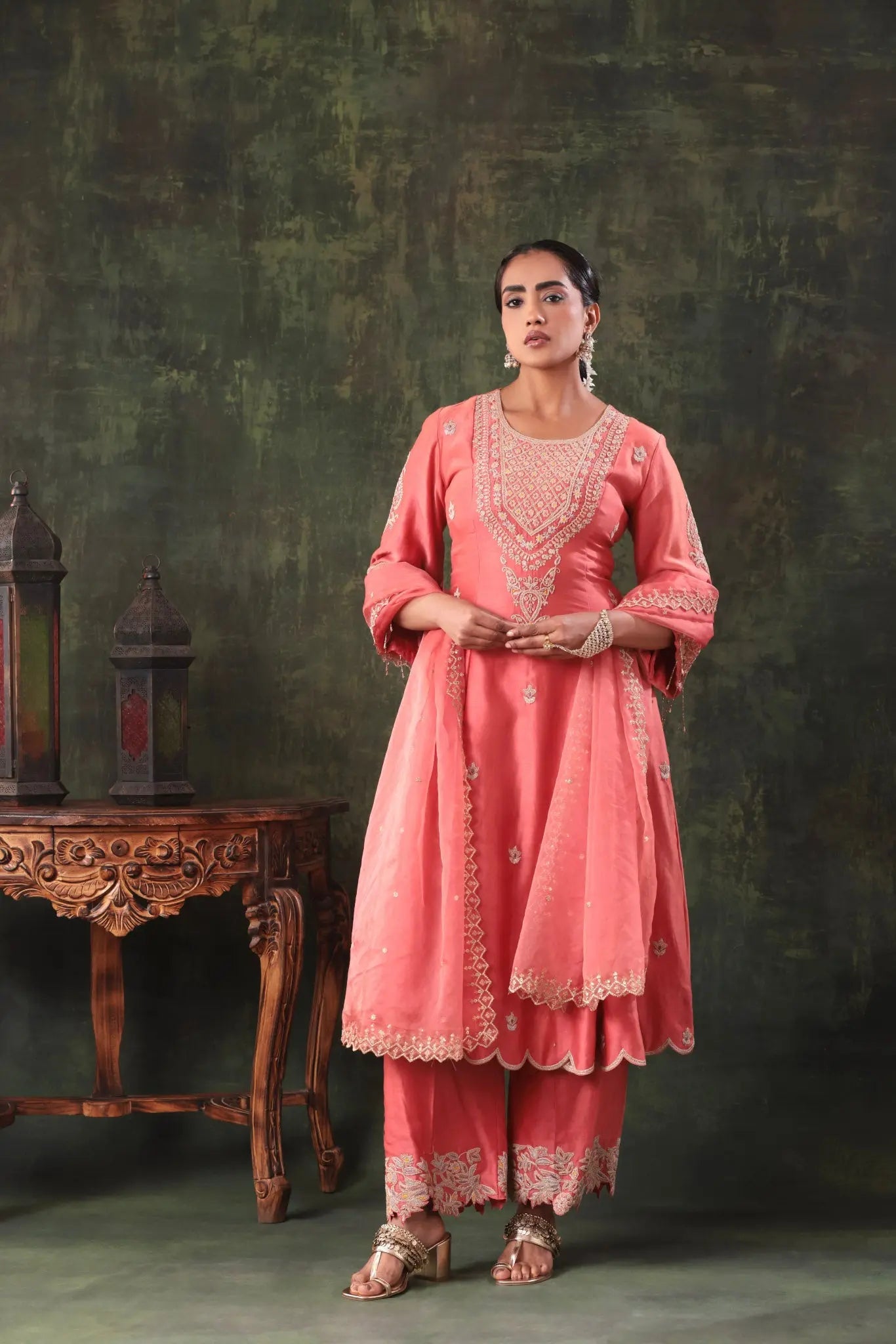 The Coral Pink Scallop Yoke Set - Arzoo Essentials