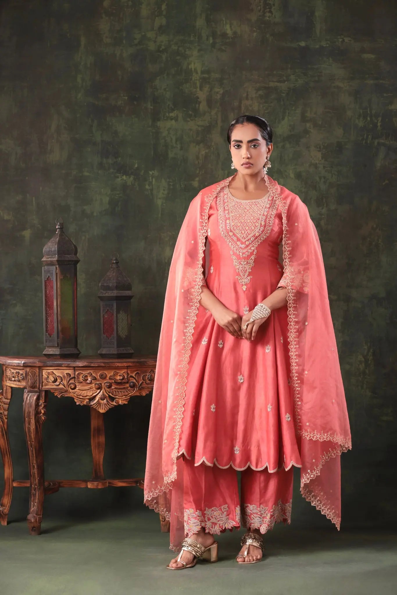 The Coral Pink Scallop Yoke Set - Arzoo Essentials