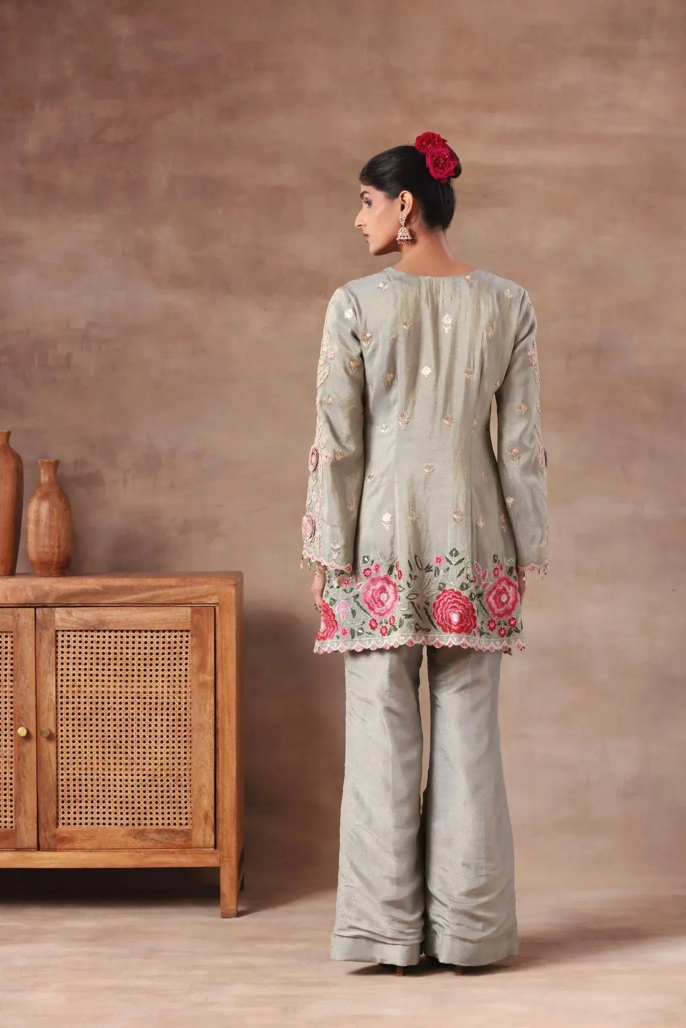 The Sage Green Vintage Rose Set - Arzoo Essentials