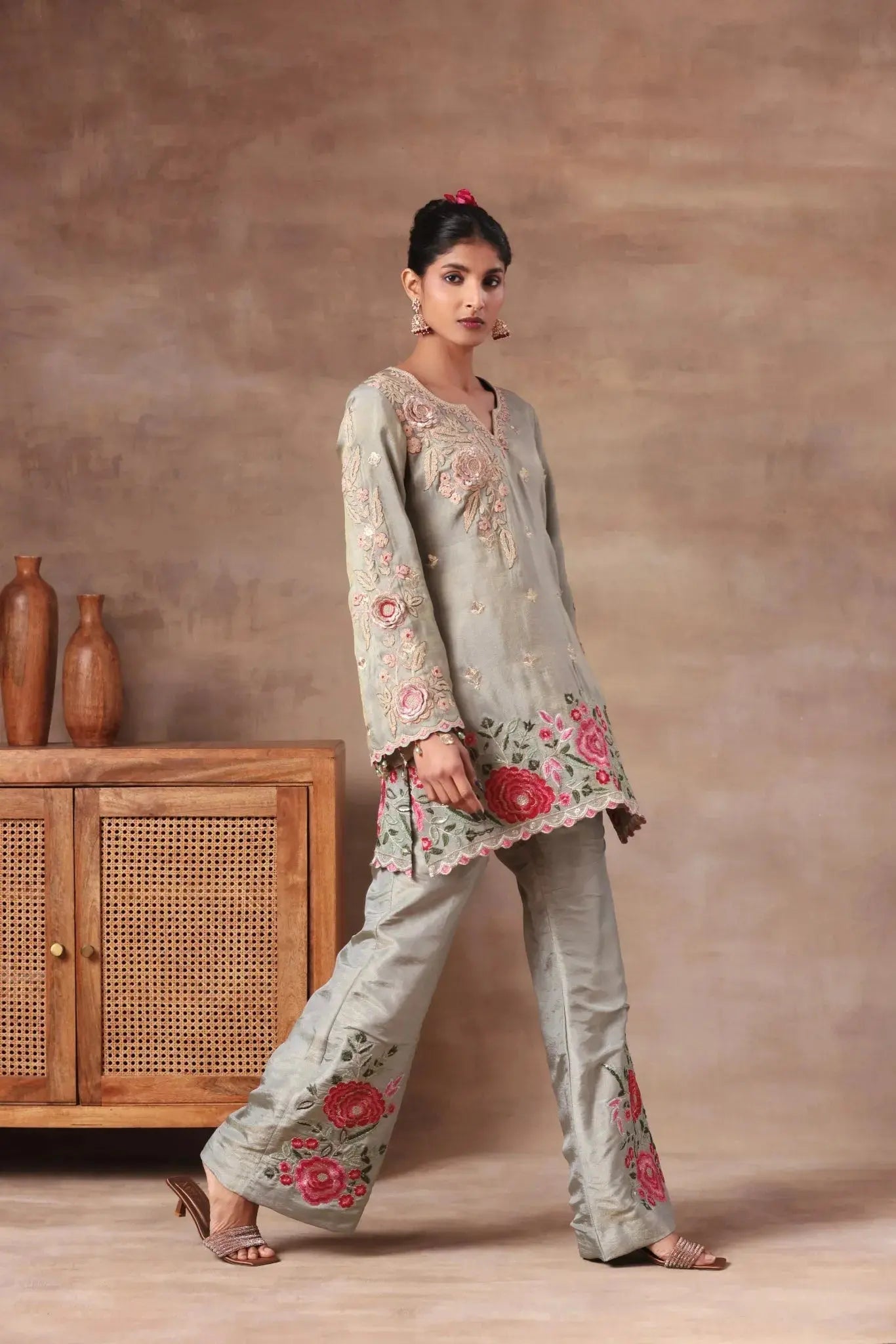 The Sage Green Vintage Rose Set - Arzoo Essentials