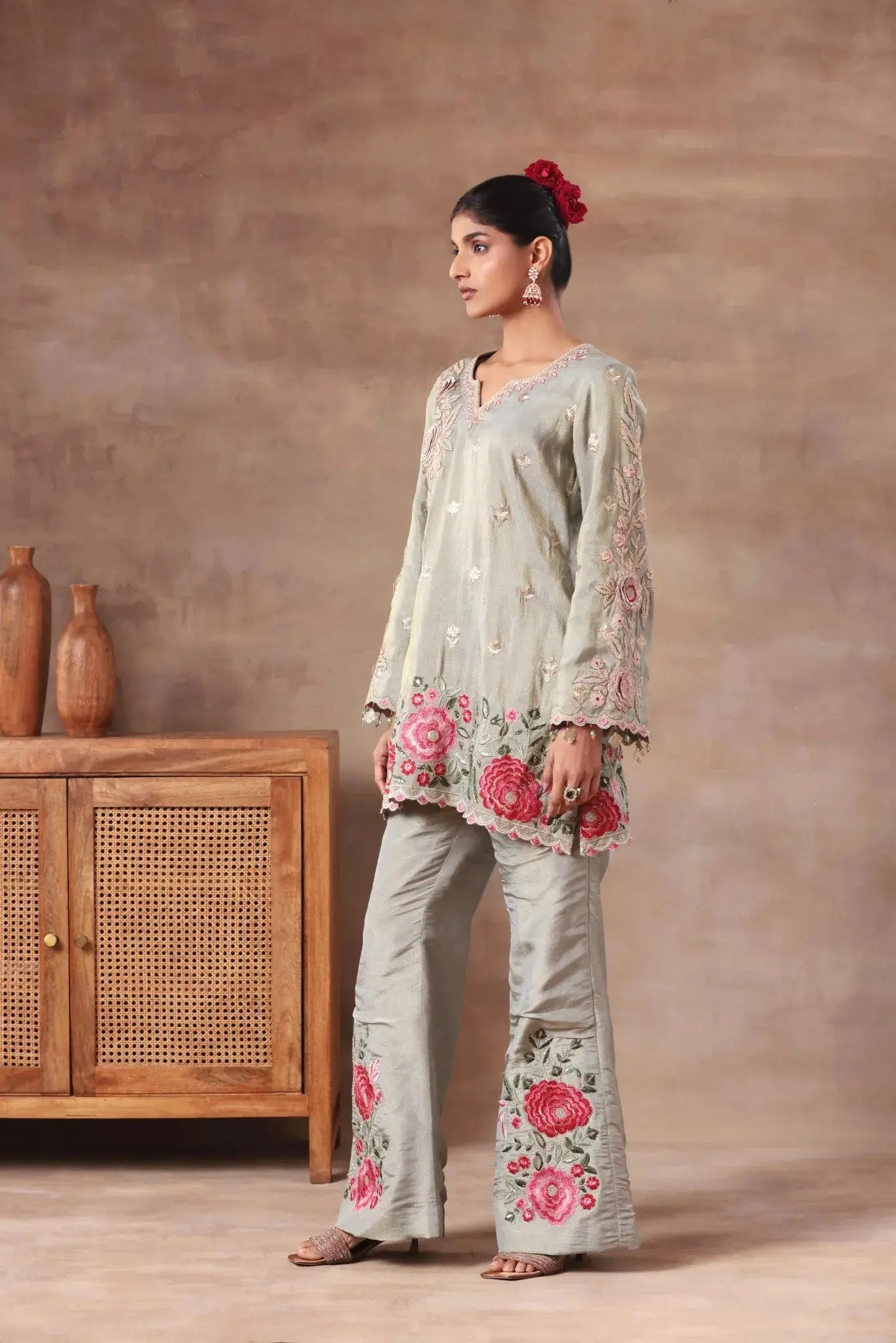 The Sage Green Vintage Rose Set - Arzoo Essentials
